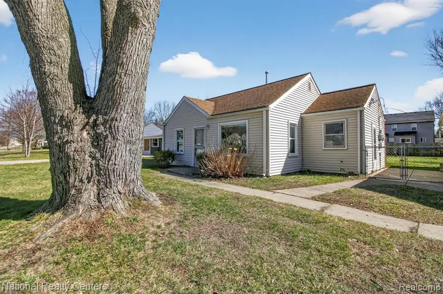 8880 Marlowe, Plymouth, MI 48170 - #2