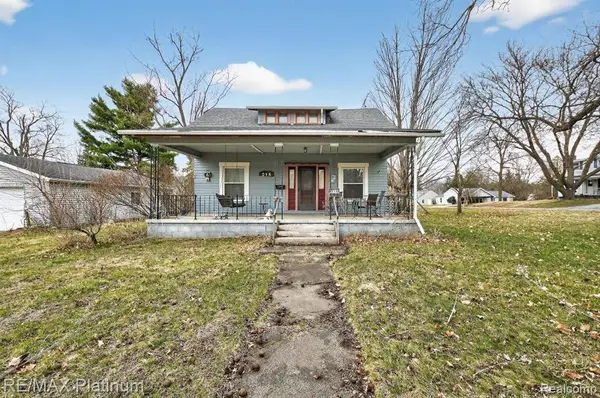 215 Washington, Byron, MI 48418