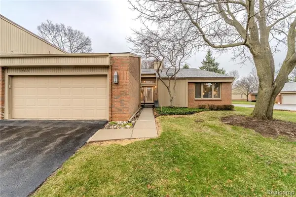 36713 Tanglewood, Farmington Hills, MI 48331