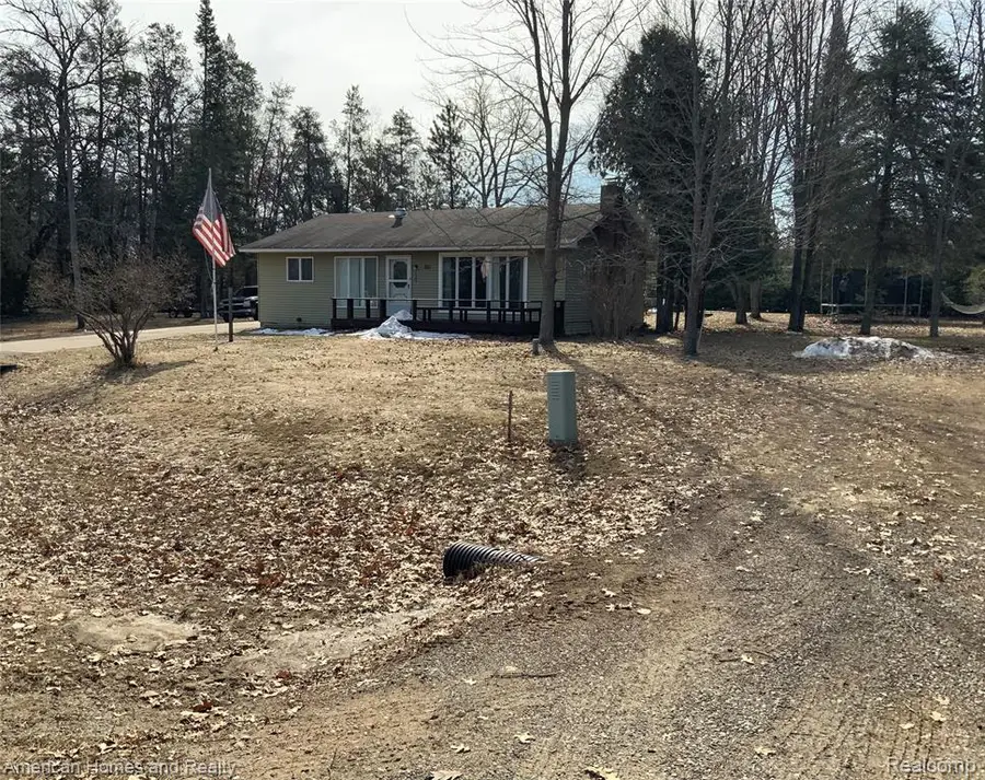 1088 Bluetick, Saint Helen, MI 48656 - #3