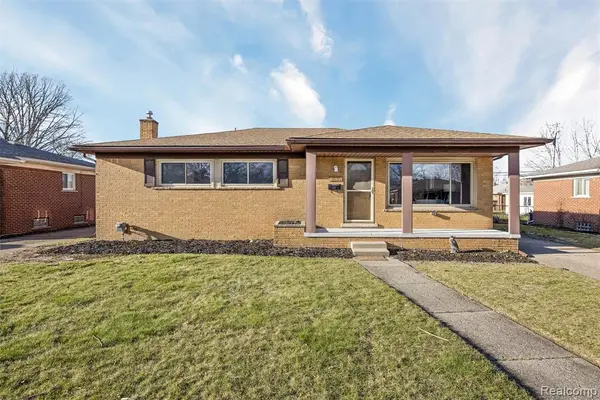 31656 Summers, Livonia, MI 48154
