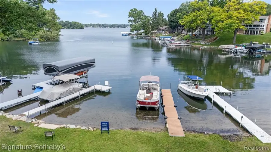 1745 Ridge, White Lake, MI 48383 - #3