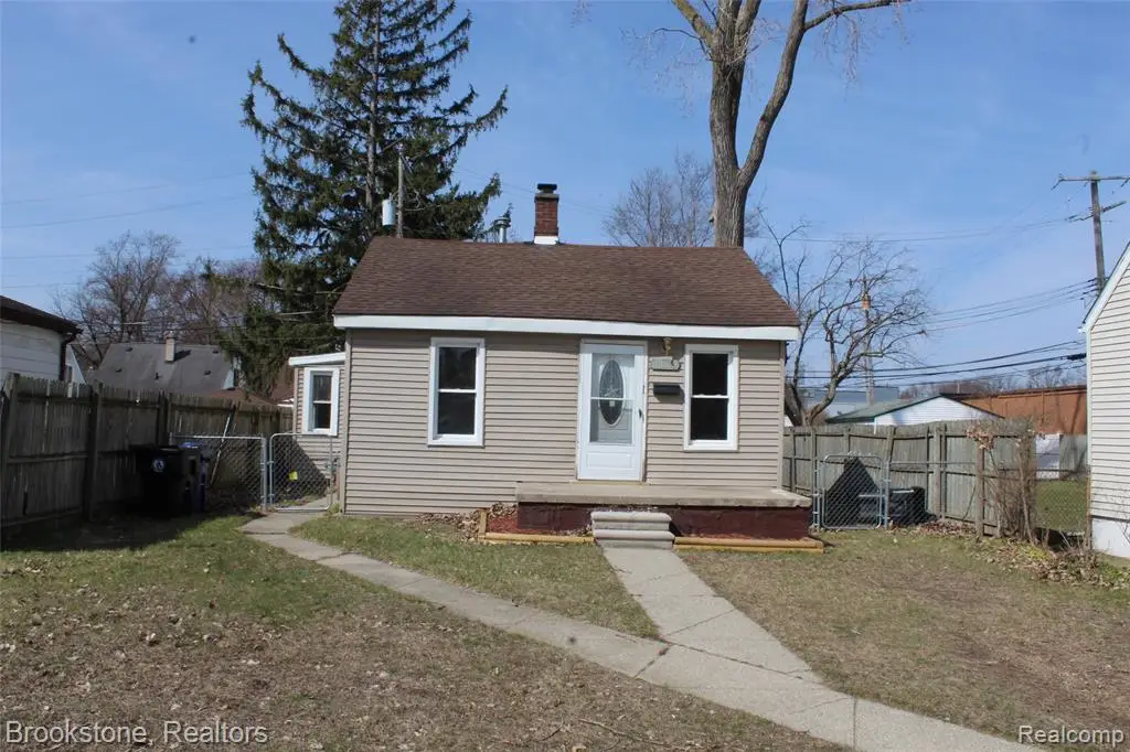 18869 Indian, Redford, MI 48240 - #1