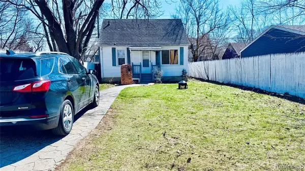 7540 Prospect, Warren, MI 48091