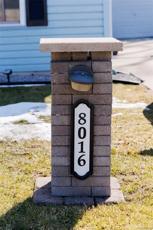 8016 Harbour, Fair Haven, MI 48023 - #2