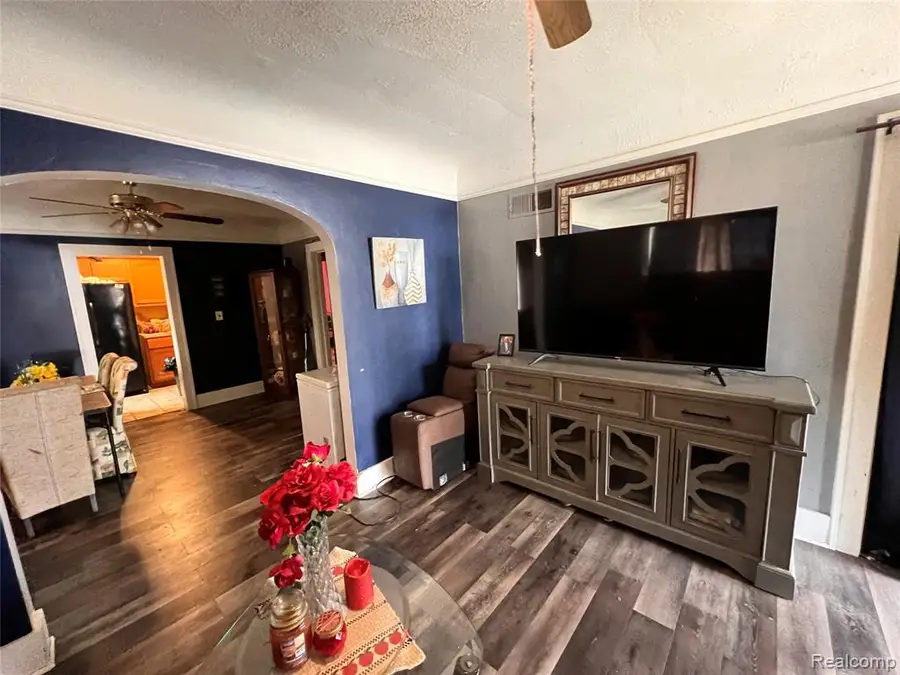 28545 Oakwood, Inkster, MI 48141 - #3