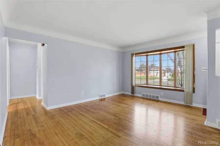 31651 Grant, Wayne, MI 48184 - #2