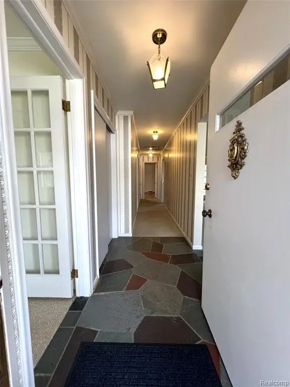 505 Anita, Grosse Pointe, MI 48236 - #2