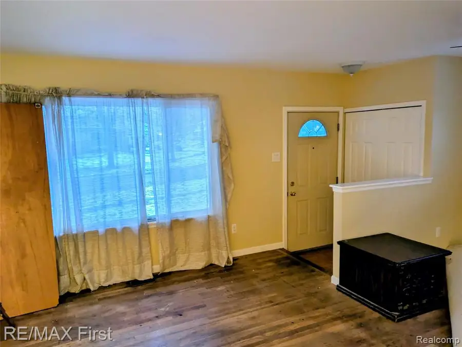 247 Hecht, Madison Heights, MI 48071 - #3