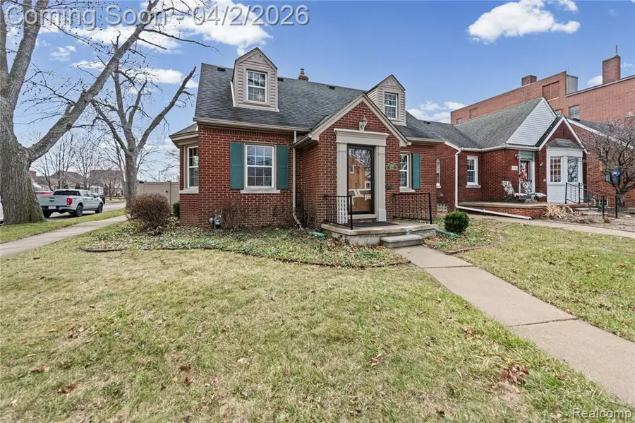 2305 Vinewood, Wyandotte, MI 48192 - #3