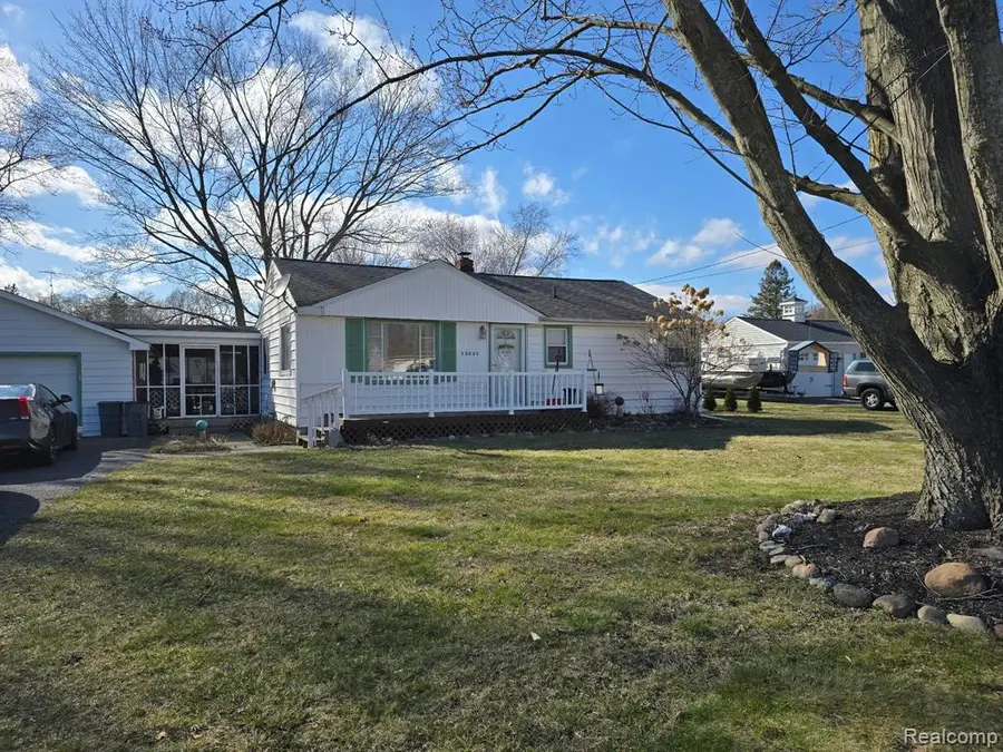 11421 Wing, Clio, MI 48420 - #2