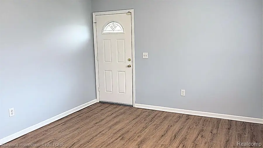 31905 Saginaw, Westland, MI 48186 - #2