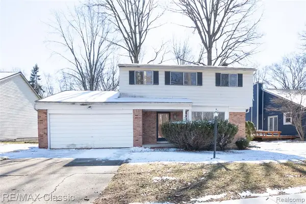 16083 Kirkshire, Beverly Hills, MI 48025