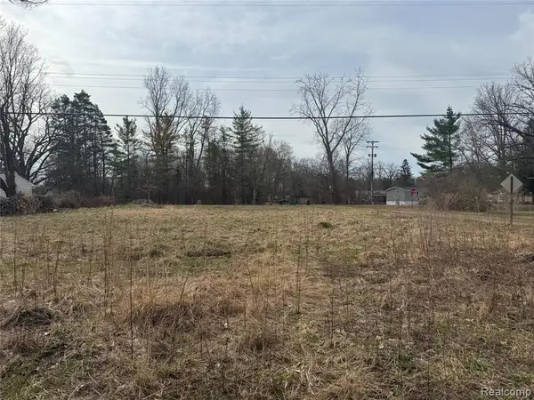 4235 Quick, Holly, MI 48442