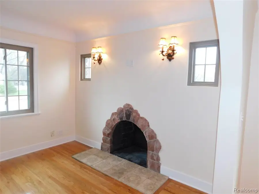 1518 Monteray, Flint, MI 48503 - #3