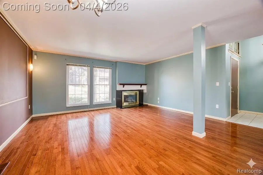 25178 Maplebrooke, Southfield, MI 48033 - #2