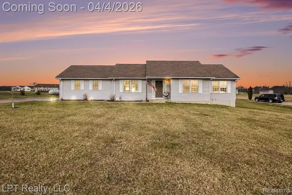 6632 Hanna, Byron, MI 48418