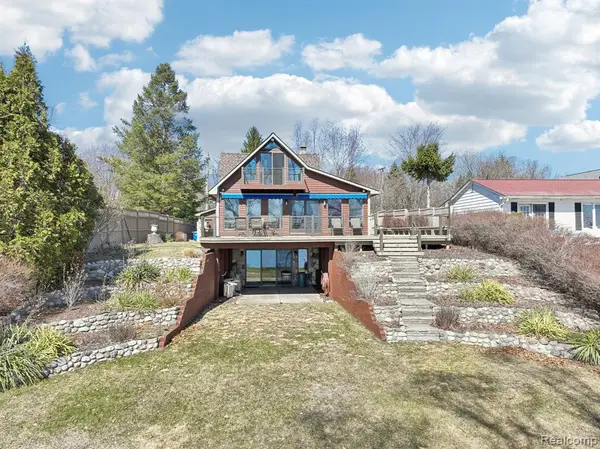 3641 Mann, Clarkston, MI 48346