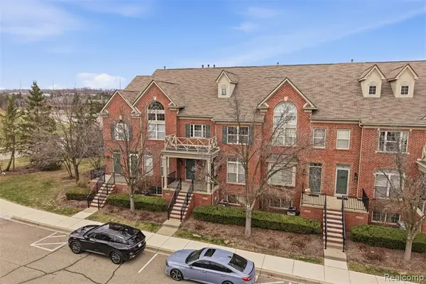 39478 Springwater, Northville, MI 48168