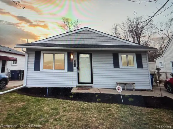 8615 Fremont, Westland, MI 48185