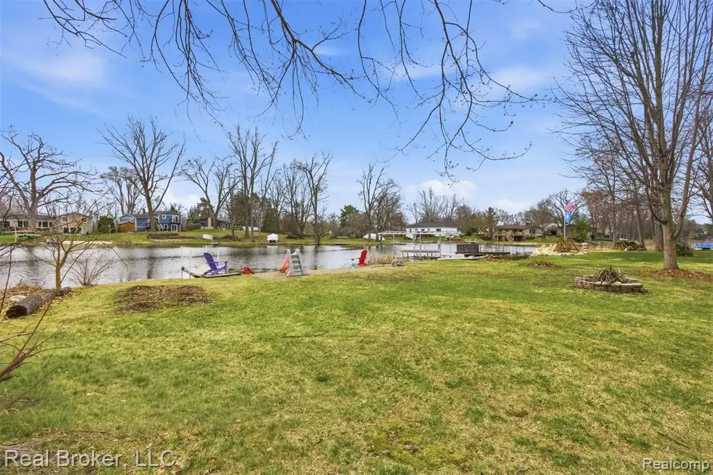 7514 Capri, White Lake, MI 48383 - #1