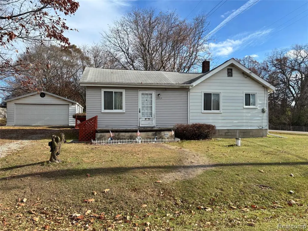 2257 Lodge, Flint, MI 48532 - #1