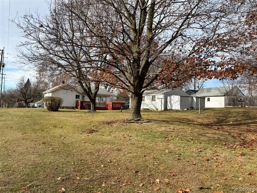 2257 Lodge, Flint, MI 48532 - #3