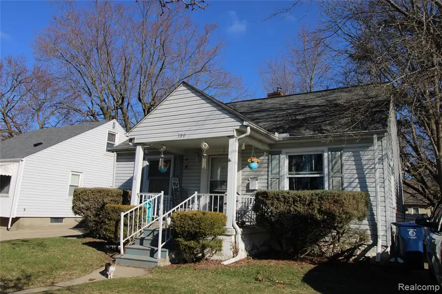 730 Alvord, Flint, MI 48507 - #2