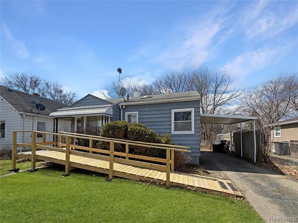 1034 Meida, Flint, MI 48532 - #1