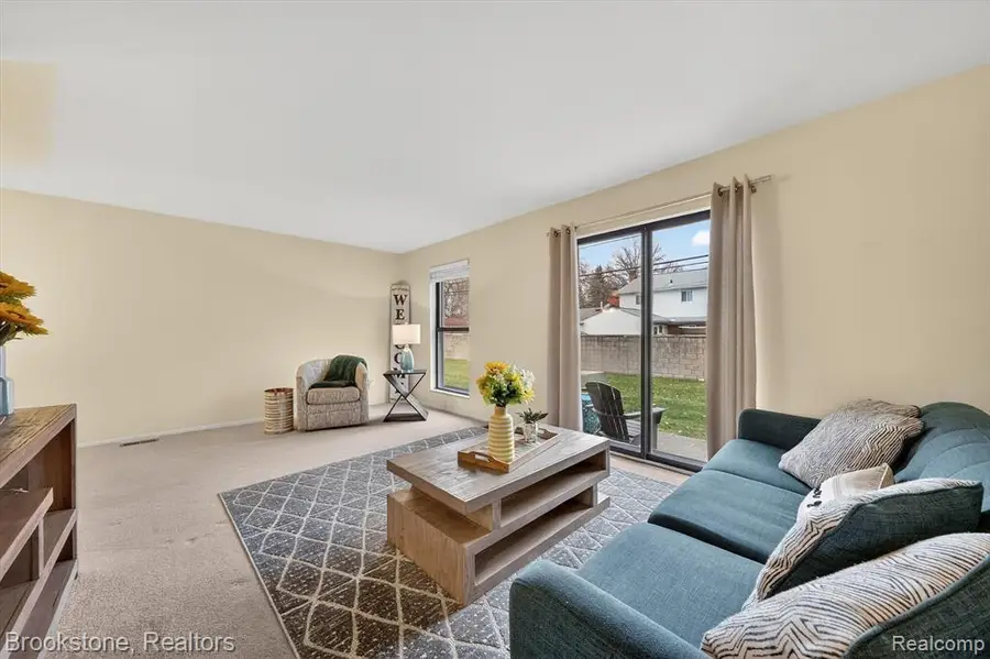 28564 Aspen, Warren, MI 48093 - #3