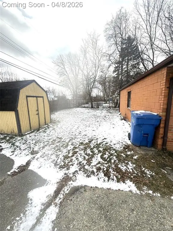 20830 Wellington, Warren, MI 48089 - #3