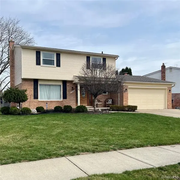 19020 Fairway, Livonia, MI 48152
