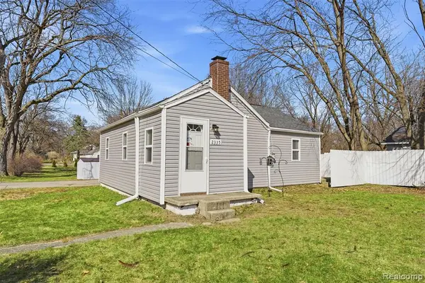 2335 Holmes, Ypsilanti, MI 48198