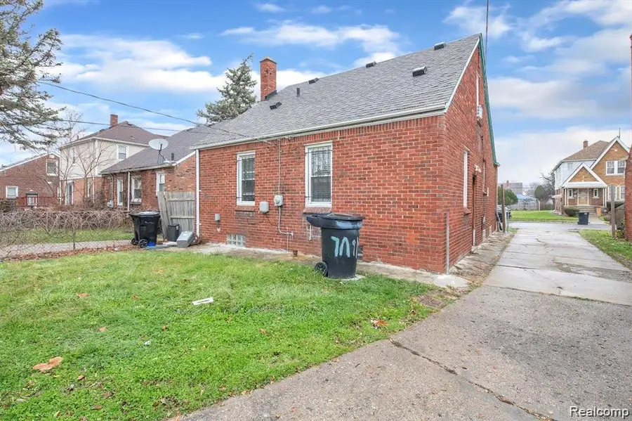 6839 Rosemont, Detroit, MI 48228 - #3