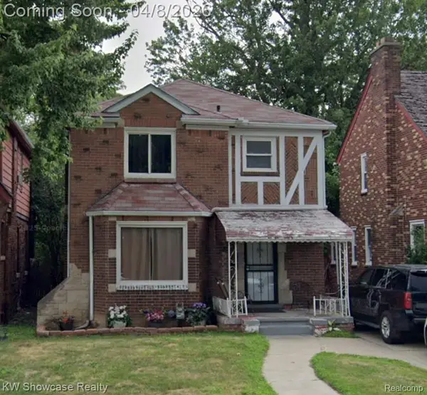 19194 Woodingham, Detroit, MI 48221