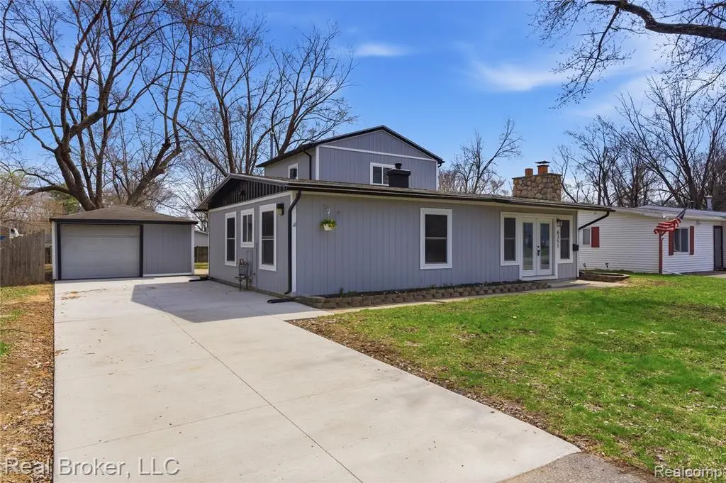 6351 Beth, Brighton, MI 48116 - #1