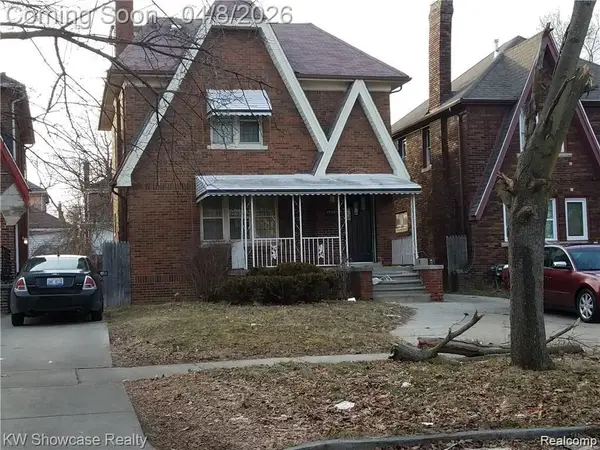17585 Santa Barbara, Detroit, MI 48221