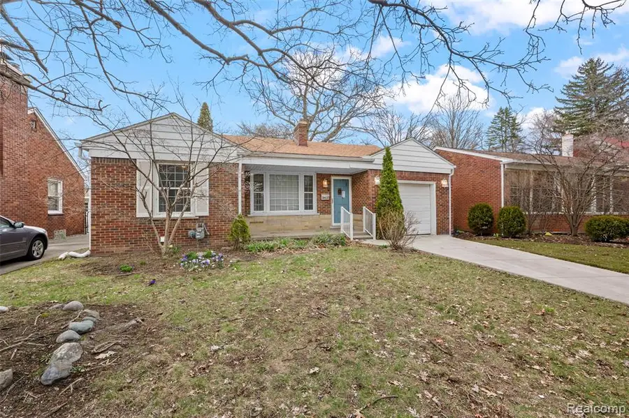 20437 Damman, Harper Woods, MI 48225 - #2