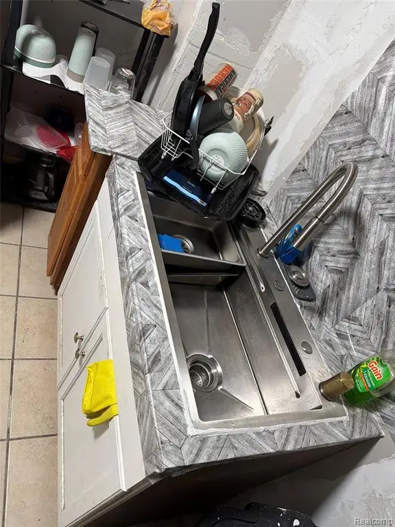 20059 Yacama, Highland Park, MI 48203 - #3