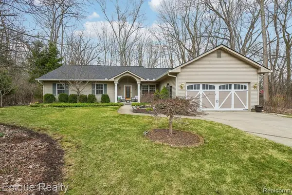 24871 Edgemont, Southfield, MI 48033