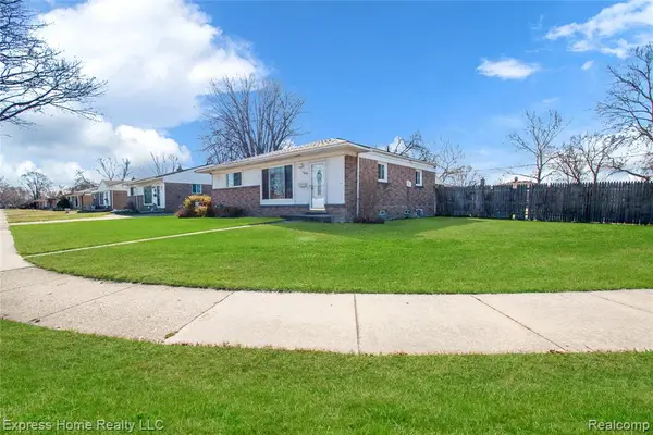 11808 Mckinley, Warren, MI 48089