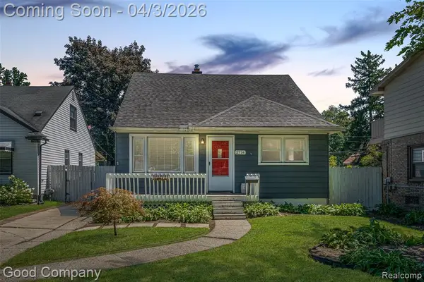 2714 Rochester, Royal Oak, MI 48073