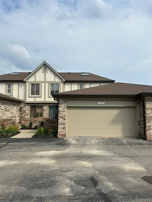 49234 Alma, Shelby Twp, MI 48315