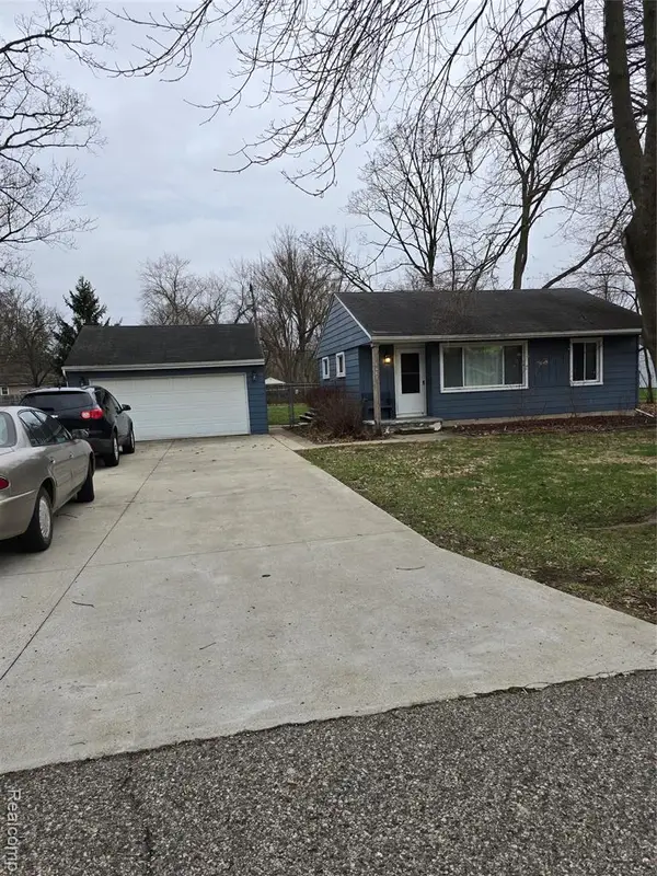 6465 Monrovia, Waterford, MI 48329