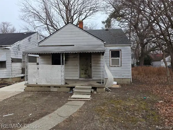 8656 & 8560 Farmbrook, Detroit, MI 