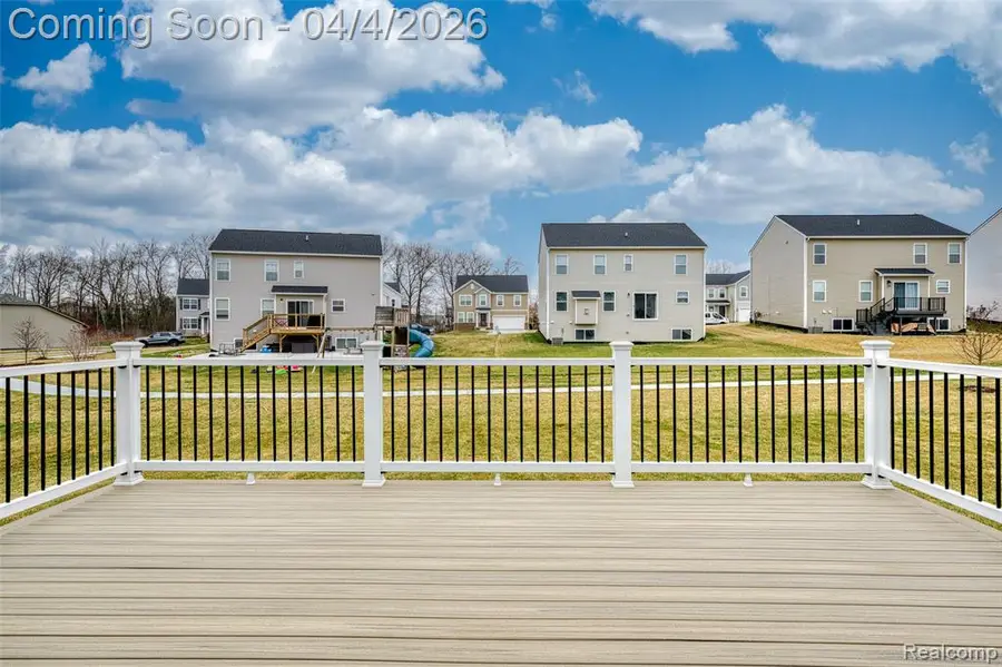 249 Saddleback, White Lake, MI 48386 - #2