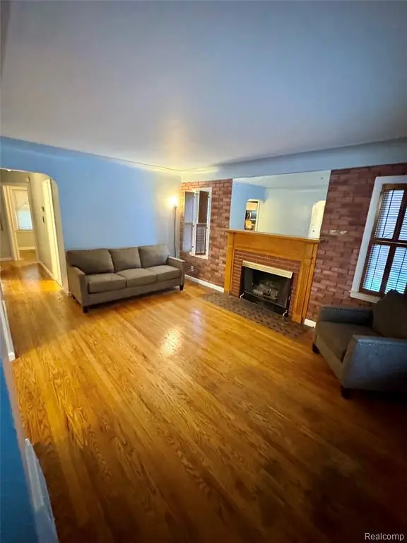 15050 Camden, Eastpointe, MI 48021 - #2