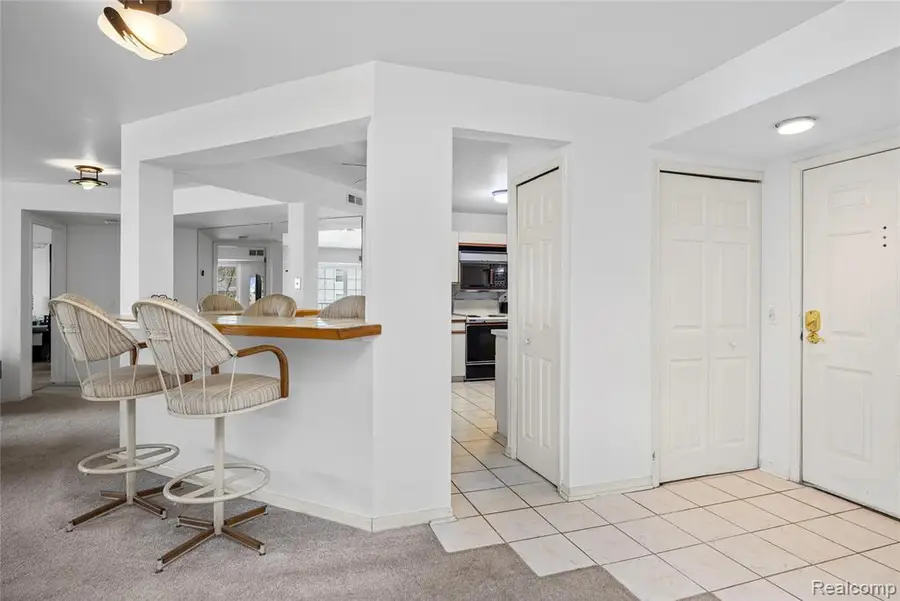 3565 Port Cove #69, Waterford, MI 48328 - #3