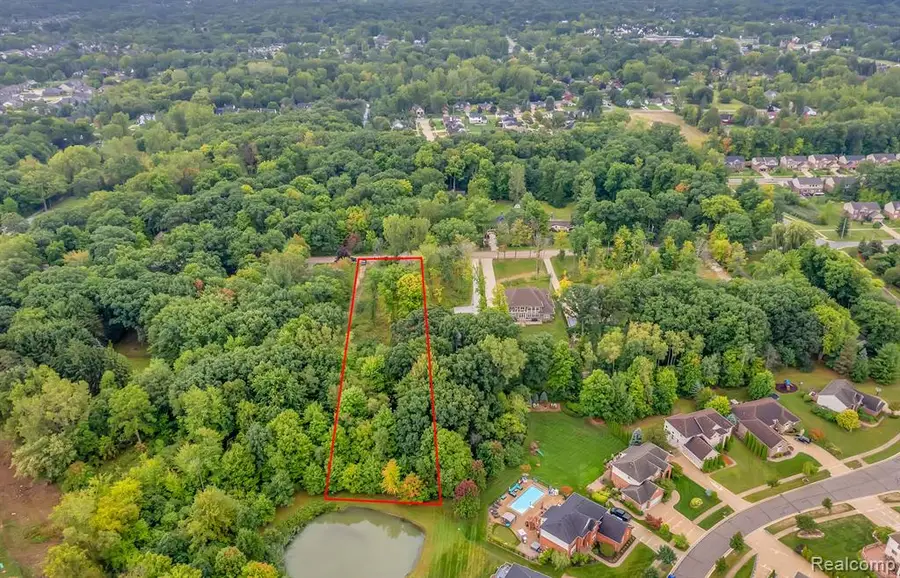 3459 Hazelton, Rochester Hills, MI 48307 - #3