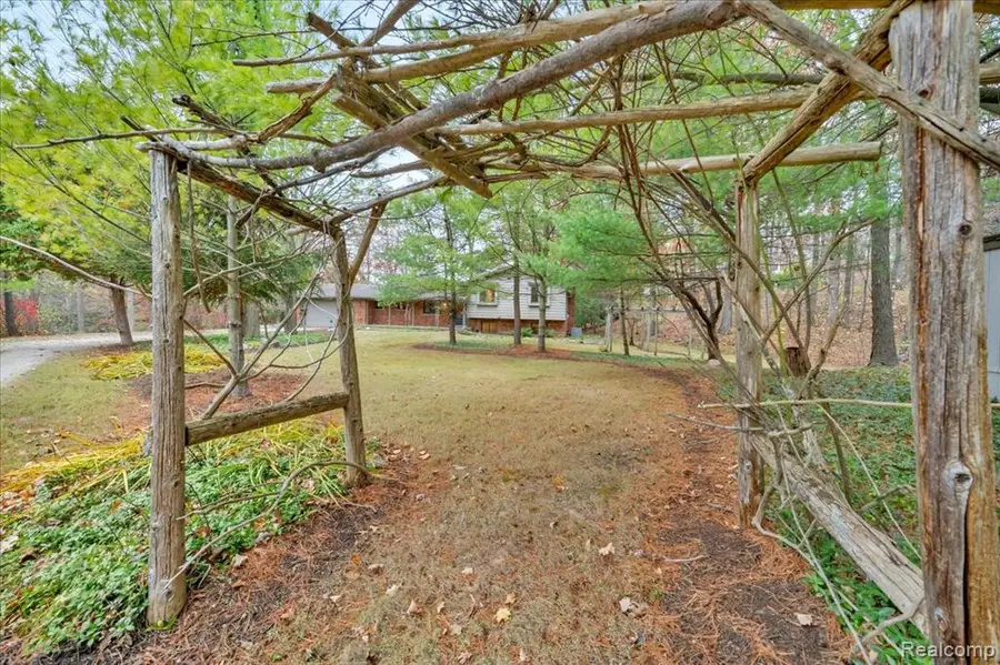 75 Ridgemont, Oxford, MI 48370 - #3
